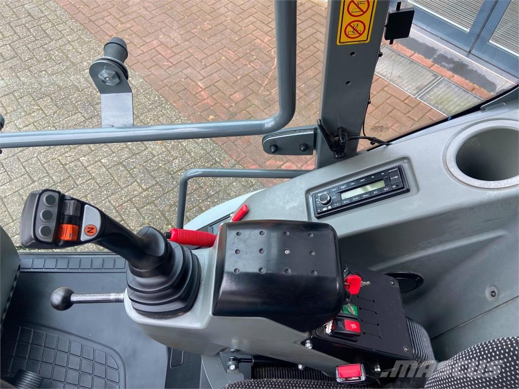 Kramer KL30.8T 휠로우더