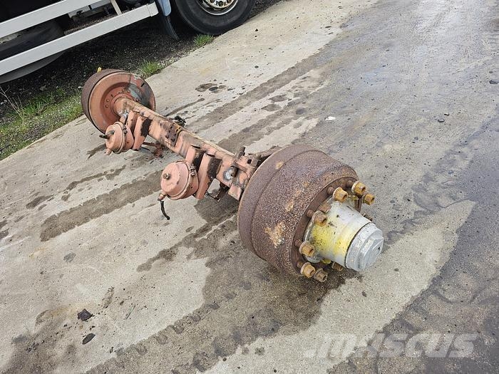Fruehauf SMB TRAILER AXLE SINGLE TIRE FOR STEEL SUSPENSION. Essieux