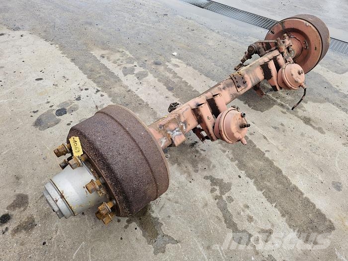Fruehauf SMB TRAILER AXLE SINGLE TIRE FOR STEEL SUSPENSION. Essieux