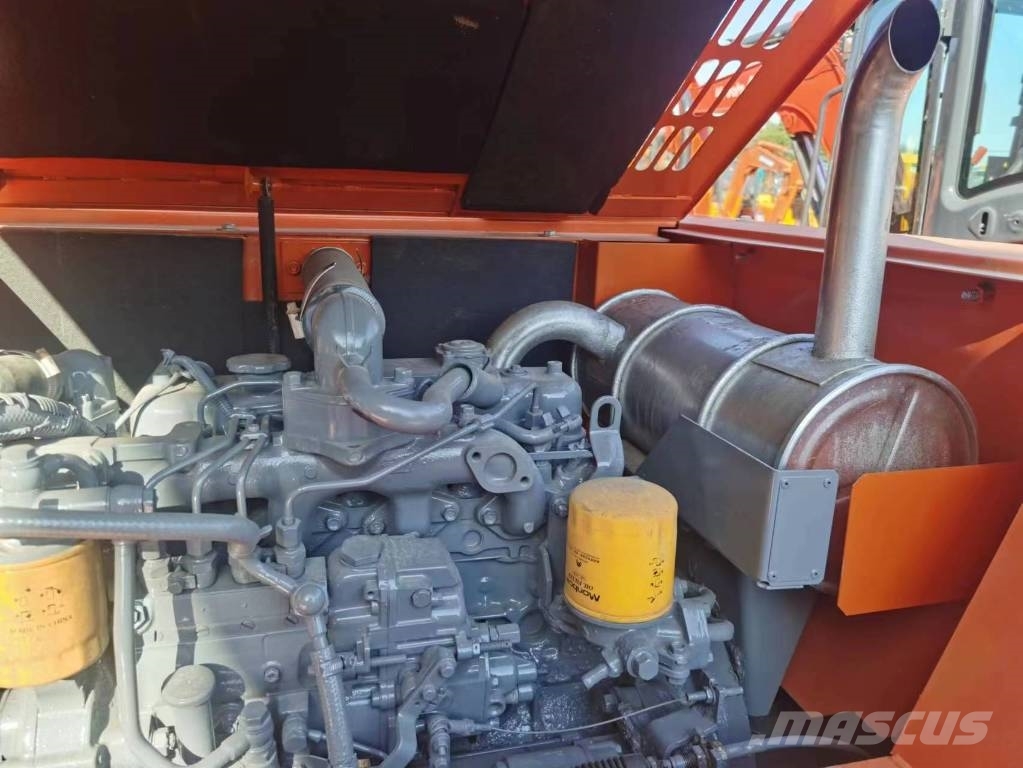 Hitachi ZX 60 Гусеничні екскаватори