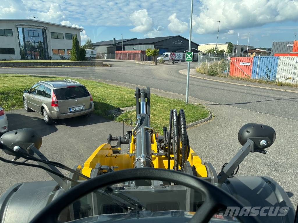 New Holland W 100 PRISSÄNKT! Iekrāvēji uz riteņiem