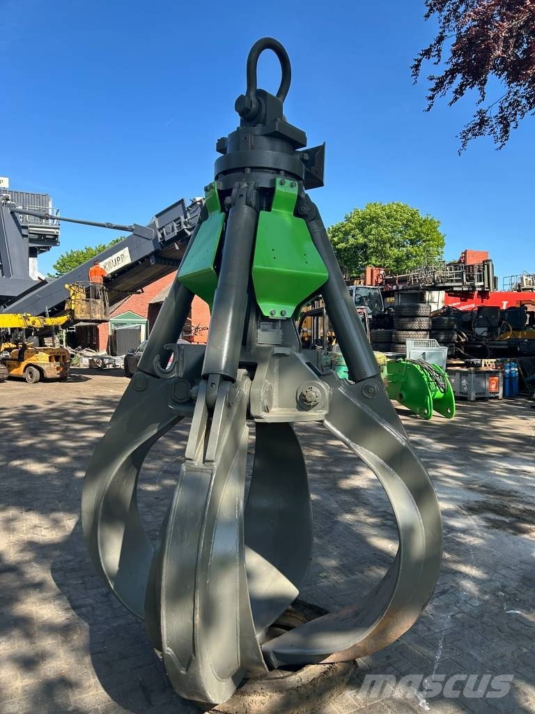 HGT Sennebogen HGT 1400L Materialumschlag