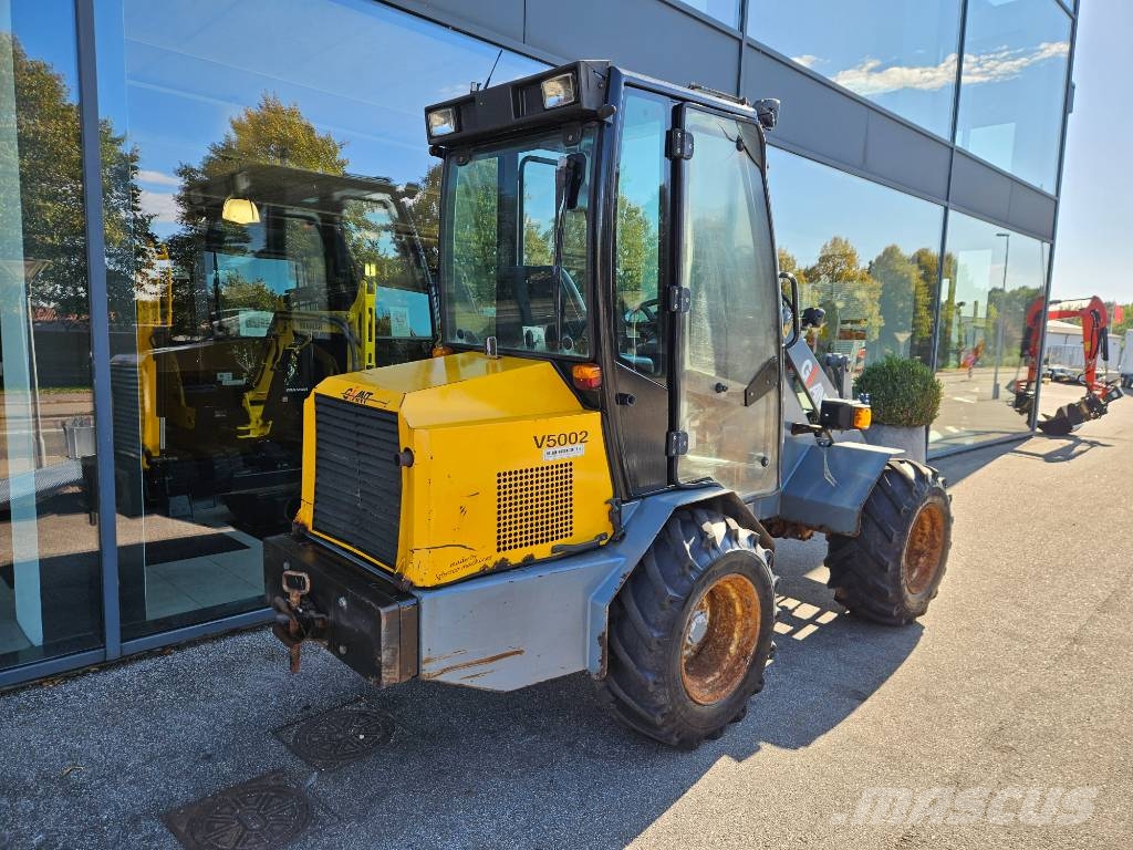 GiANT v5002 cabine Mini utovarivači