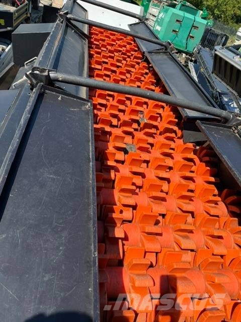 Doppstadt DST 800 Sternsieb 0-80mm / 0-100mm غرابيل
