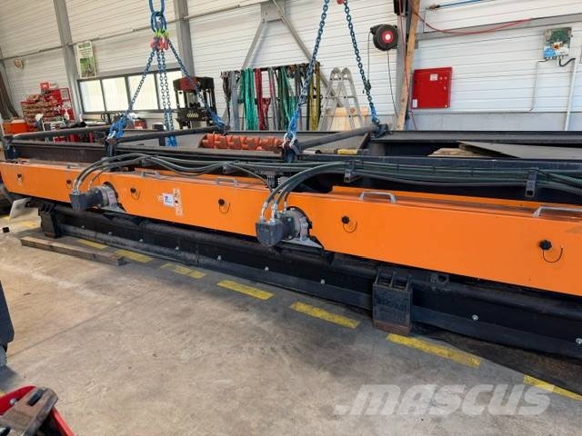 Doppstadt DST 800 Sternsieb 0-80mm / 0-100mm غرابيل