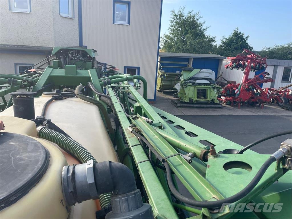 Amazone UX5200 24m Neuer Preis! Anhängespritzen