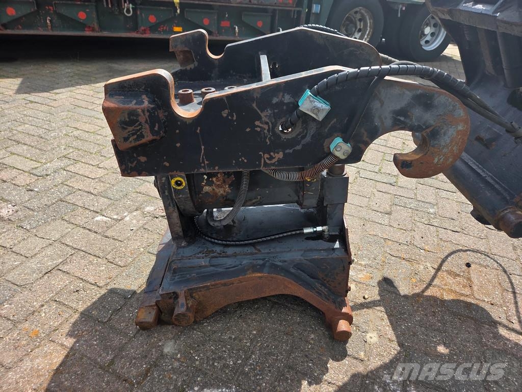 Beco hydraulisch kantelstuk CW30/40 دوارات