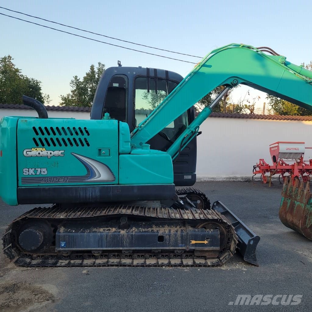 Kobelco SK75 Super Midi bageri 7t – 12t