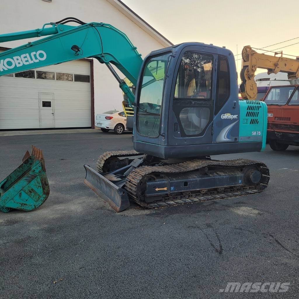 Kobelco SK75 Super Midi bageri 7t – 12t