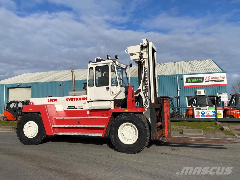 Svetruck 25 120 45 Dīzeļa autoiekrāvēji