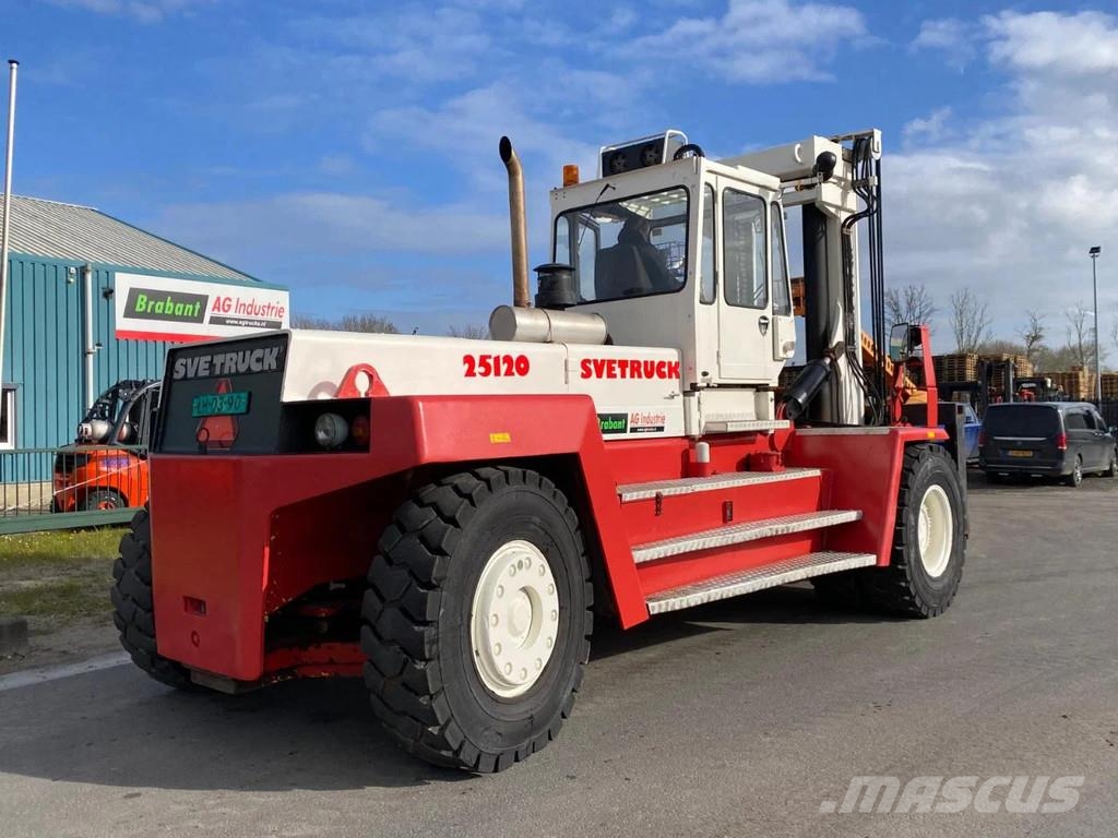 Svetruck 25 120 45 Dīzeļa autoiekrāvēji