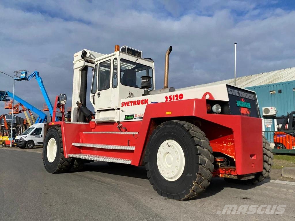Svetruck 25 120 45 Dīzeļa autoiekrāvēji