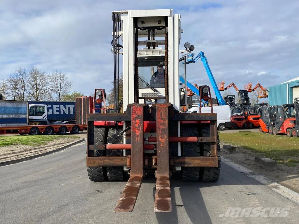 Svetruck 25 120 45 Dīzeļa autoiekrāvēji