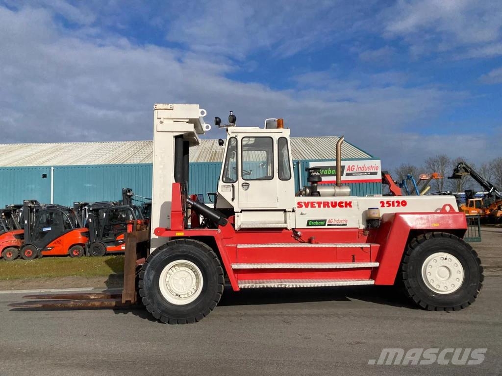 Svetruck 25 120 45 Dīzeļa autoiekrāvēji