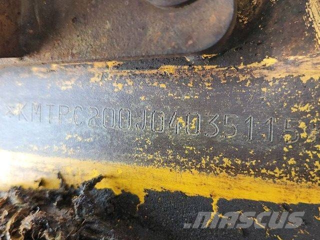 PC PC30MR‑3 Telakaivukoneet