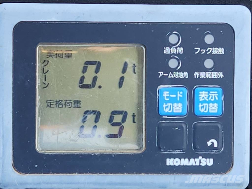 PC PC30MR‑3 Telakaivukoneet