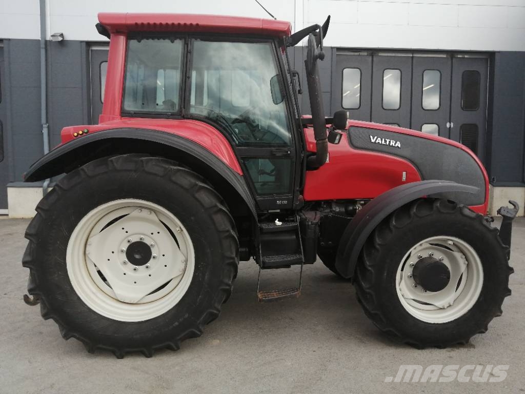 Valtra Valmet M 130 HiTech 50km/h الجرارات