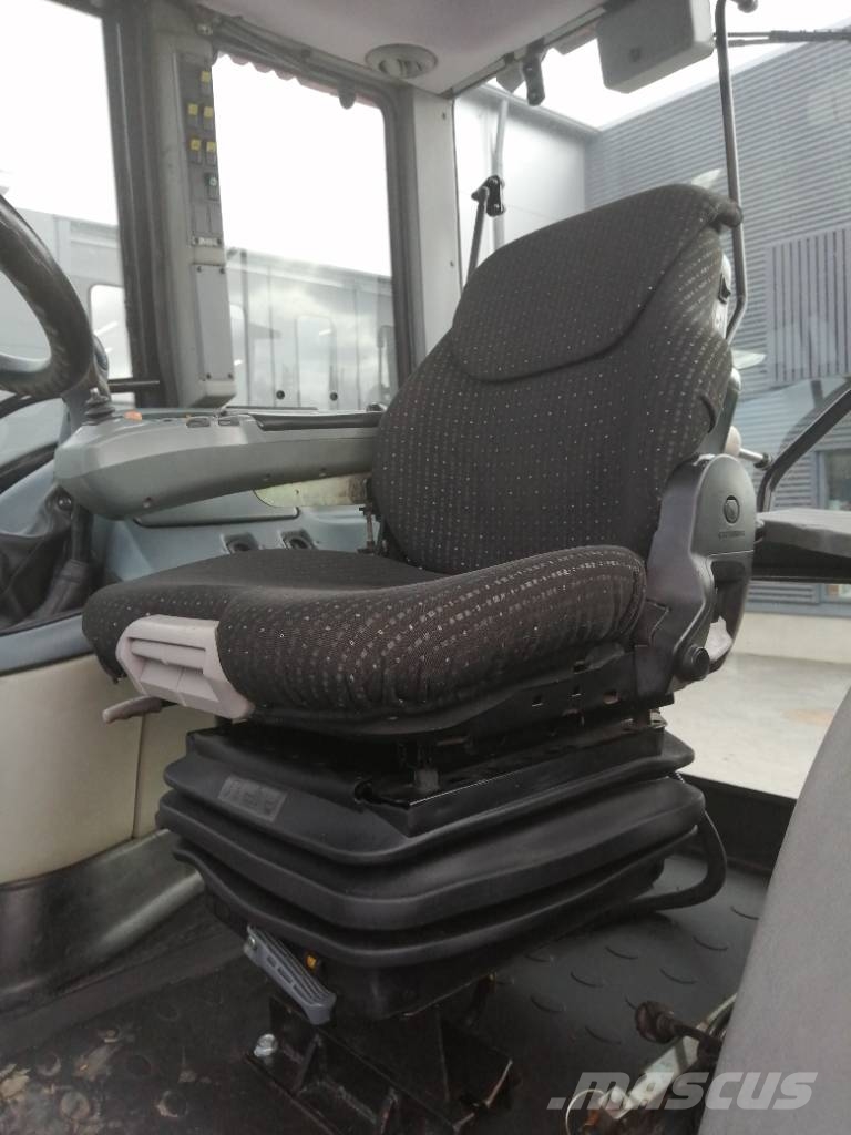 Valtra Valmet M 130 HiTech 50km/h الجرارات