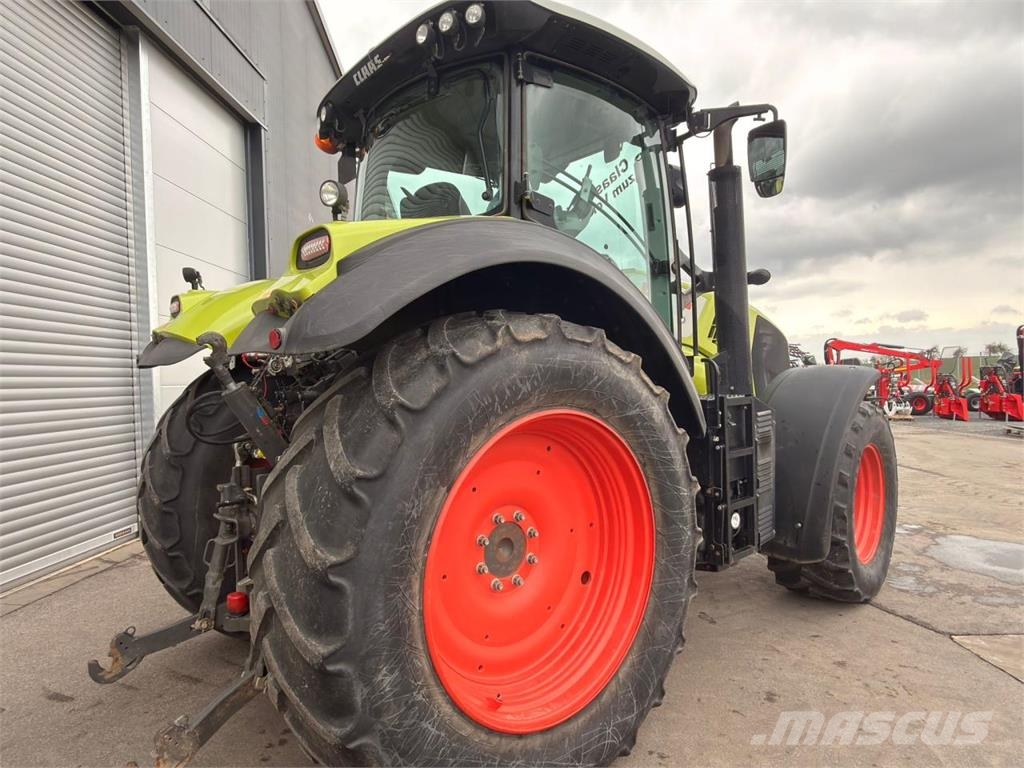 CLAAS Axion 810 - Cebis 트랙터