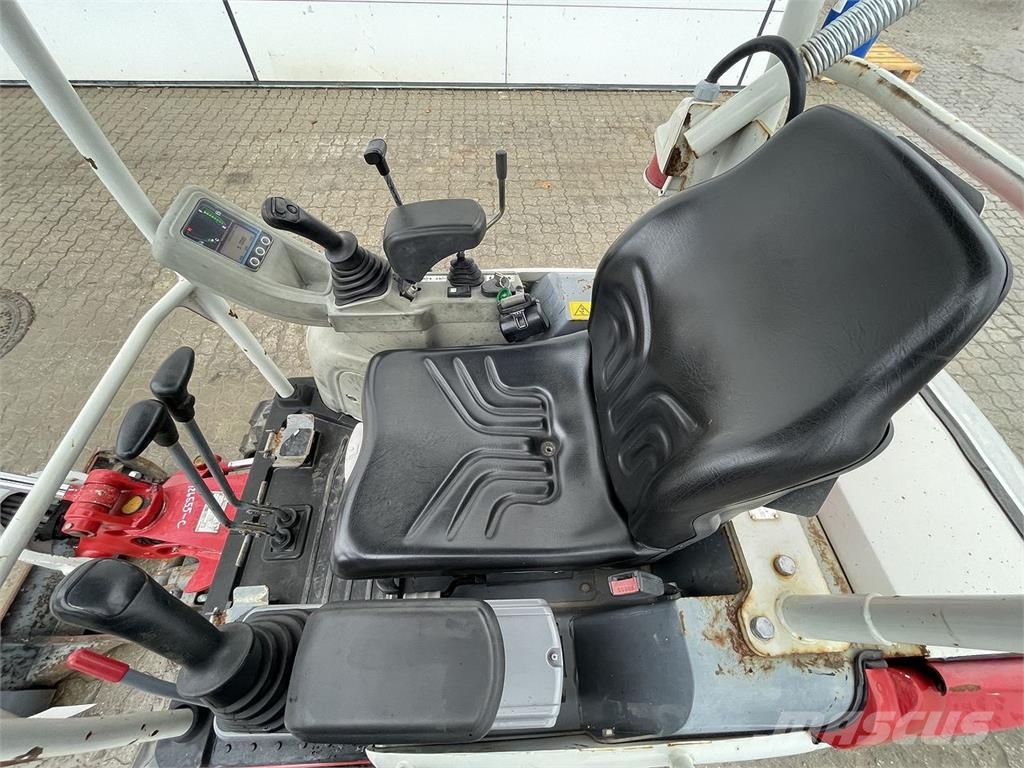 Takeuchi TB216H 旋轉式挖土機/掘鑿機/挖掘機