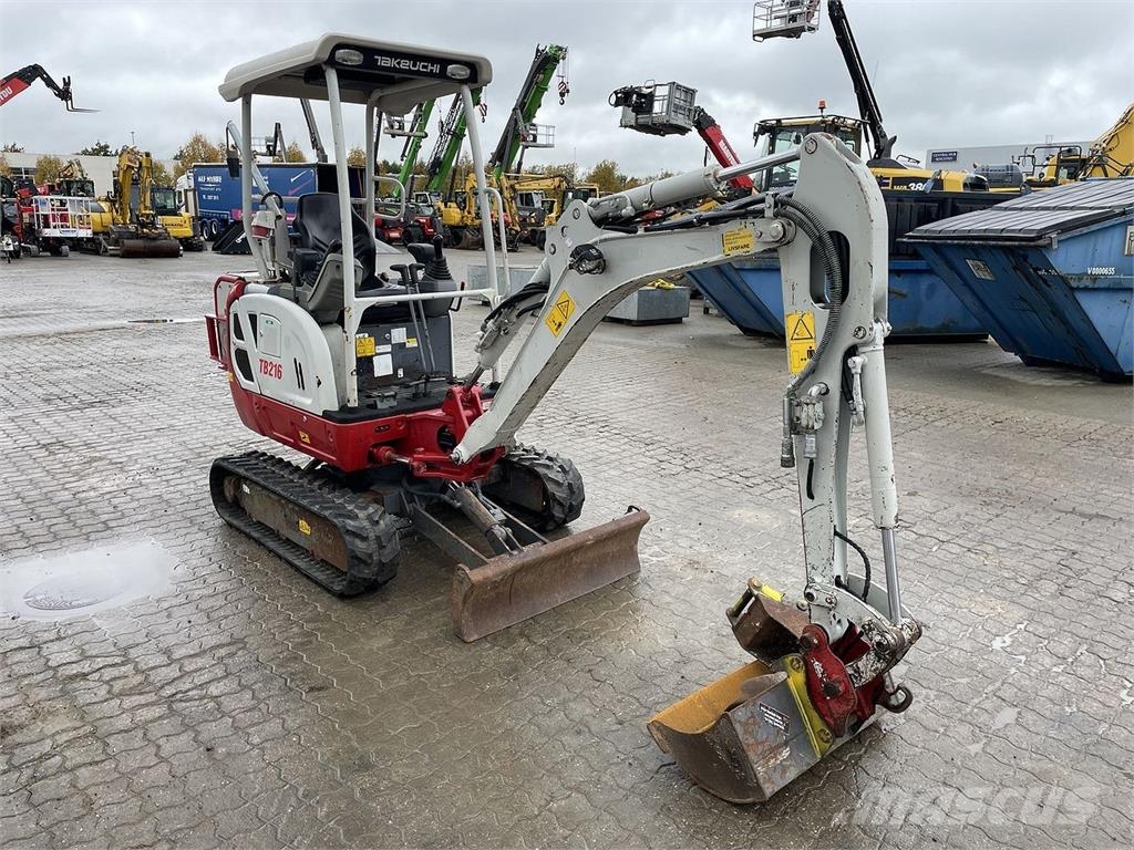 Takeuchi TB216H 旋轉式挖土機/掘鑿機/挖掘機