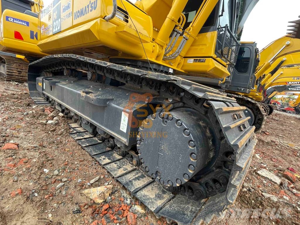 Komatsu PC 220 حفارات زحافة