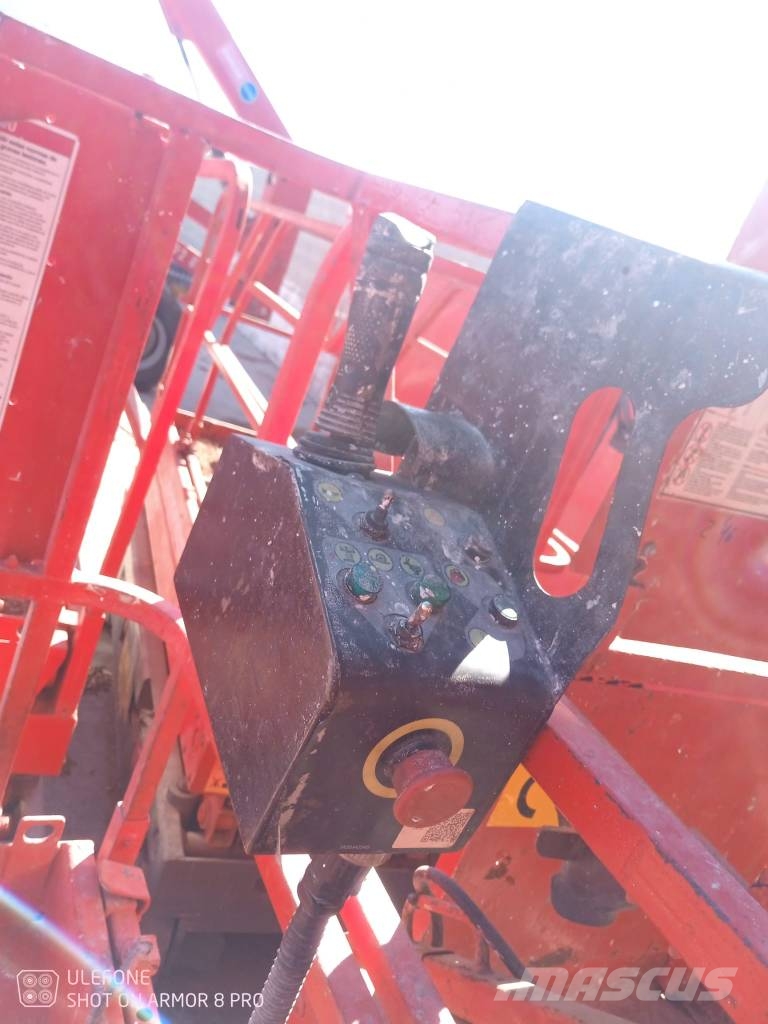 Haulotte Compact 8 Škaraste platforme
