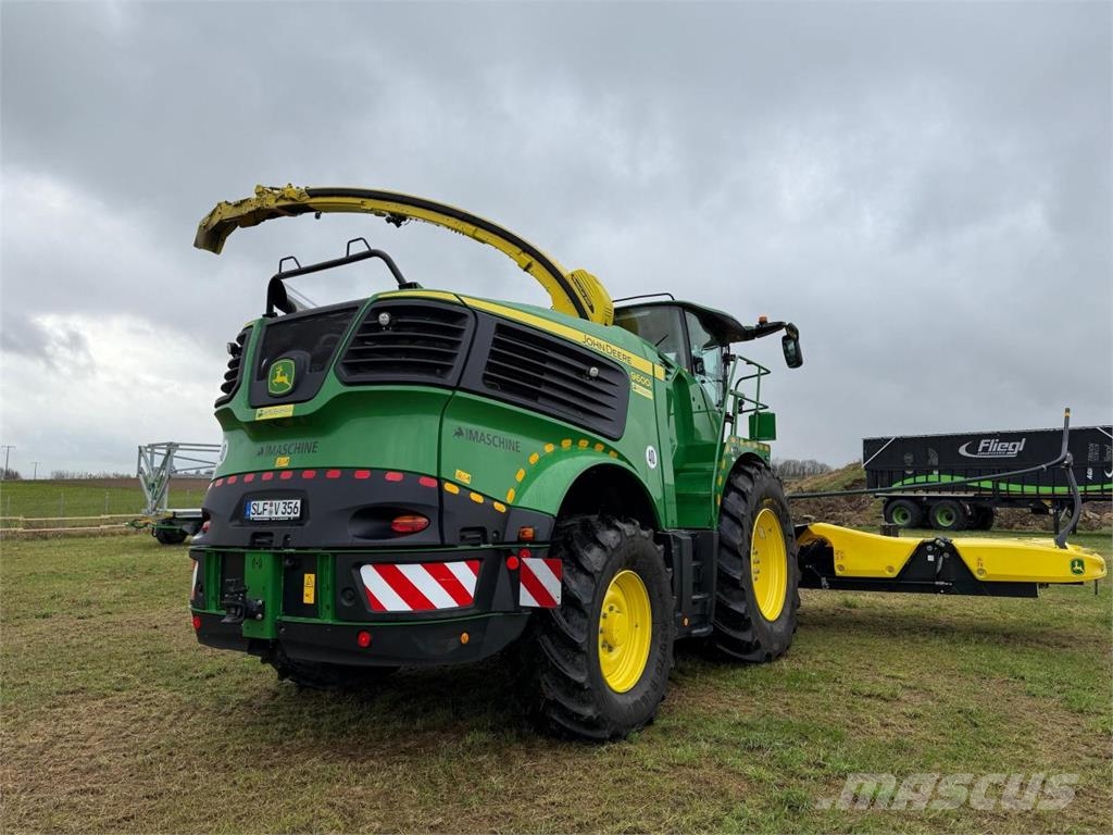 John Deere 9600i ProDrive Mašine za stočnu hranu sa sopstvenim pogonom
