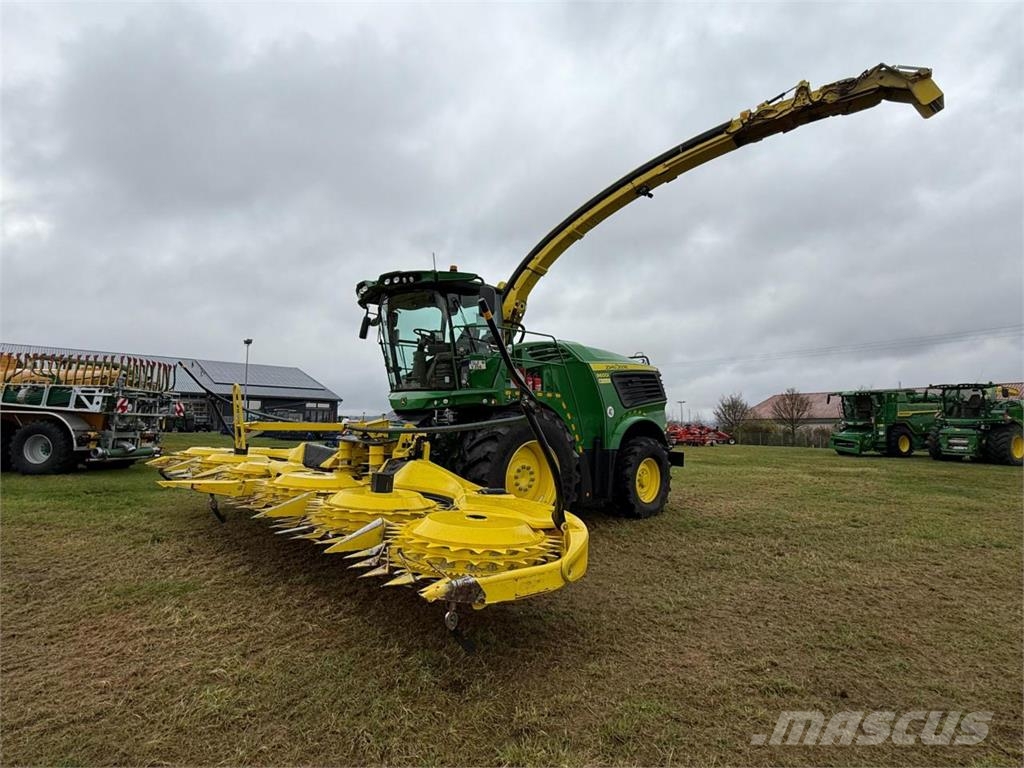 John Deere 9600i ProDrive Mašine za stočnu hranu sa sopstvenim pogonom