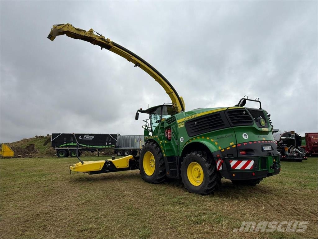 John Deere 9600i ProDrive Mašine za stočnu hranu sa sopstvenim pogonom