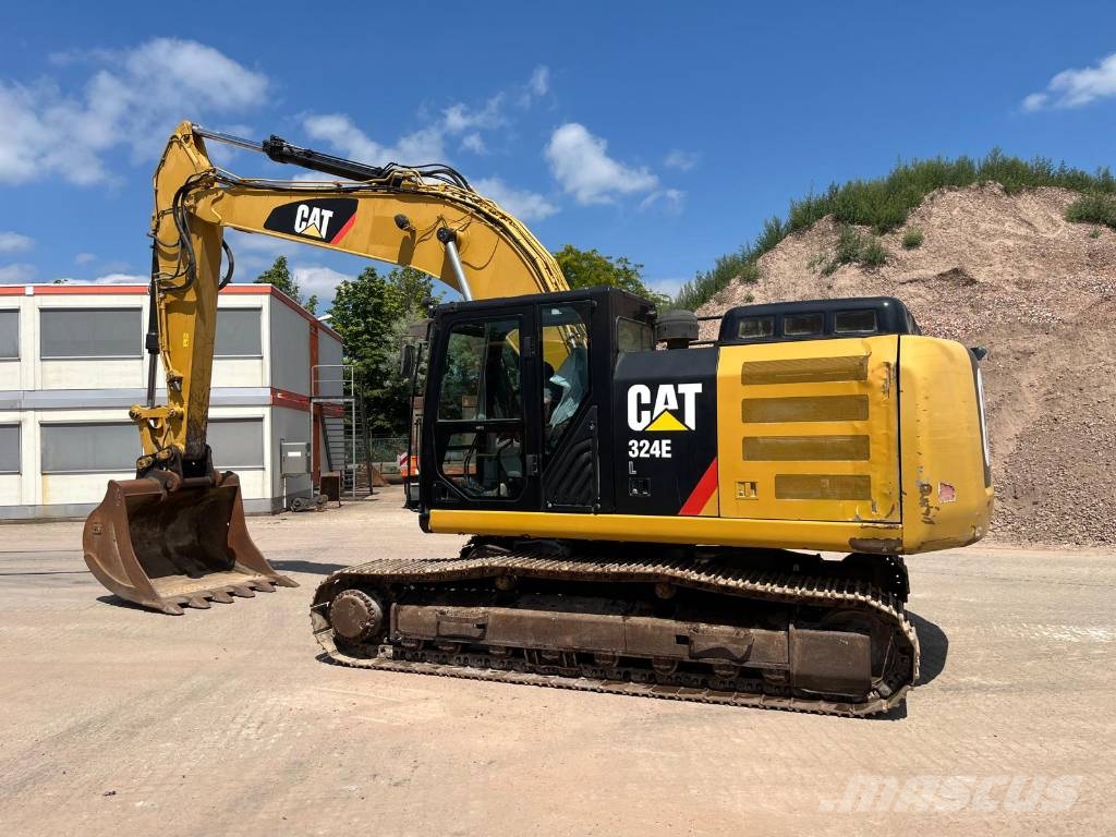 CAT 324 EL حفارات زحافة