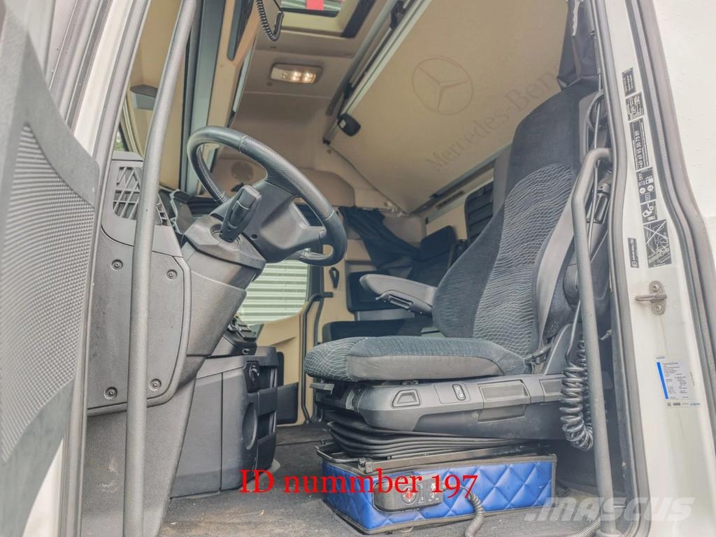 Mercedes-Benz Actros 4163 8x4/10x4 Titan Andockachse 180 Ton 3 P Camiones tractor