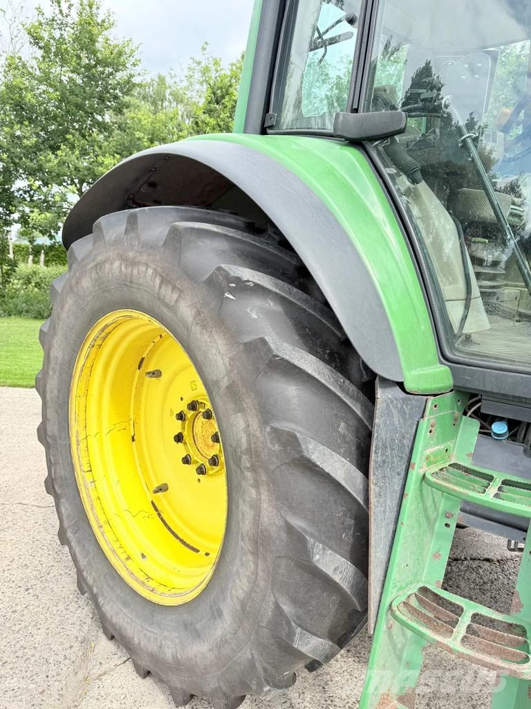 John Deere 7530 Premium Isobus Auto power GPS 7530 Premium Is Tractors