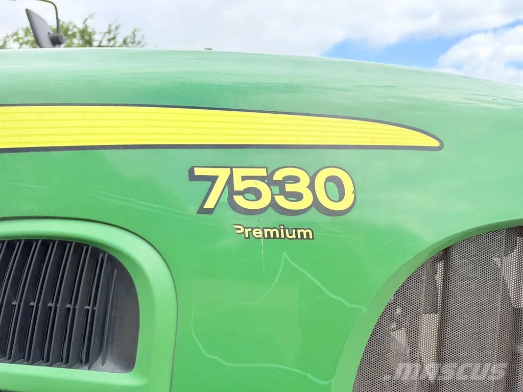John Deere 7530 Premium Isobus Auto power GPS 7530 Premium Is Tractors