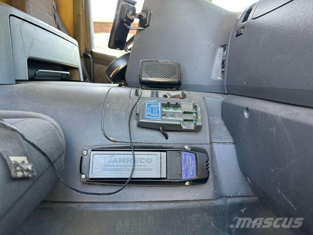 Scania P 420/ VDL SK 21-6200 Horgos rakodó teherautók