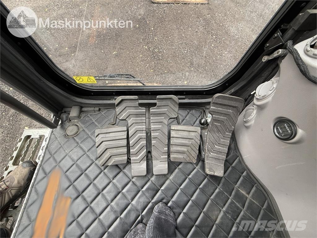 Volvo Ec250E Nl Bagri goseničarji