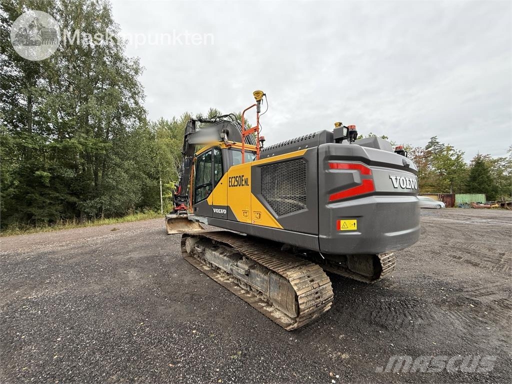 Volvo Ec250E Nl Bagri goseničarji