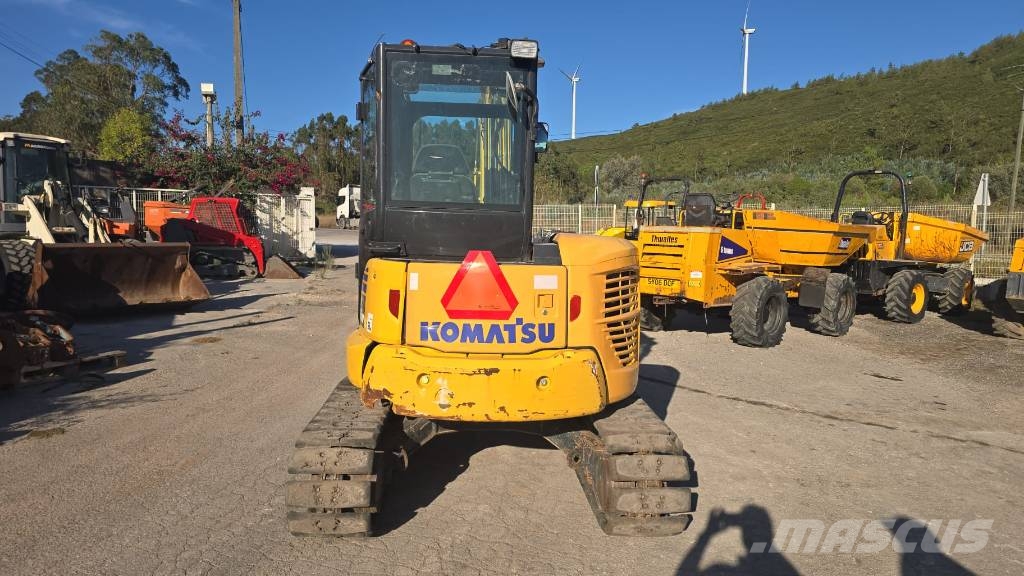 Komatsu PC 55 MR-5 حفارات وسط 7 طن - 12 طن