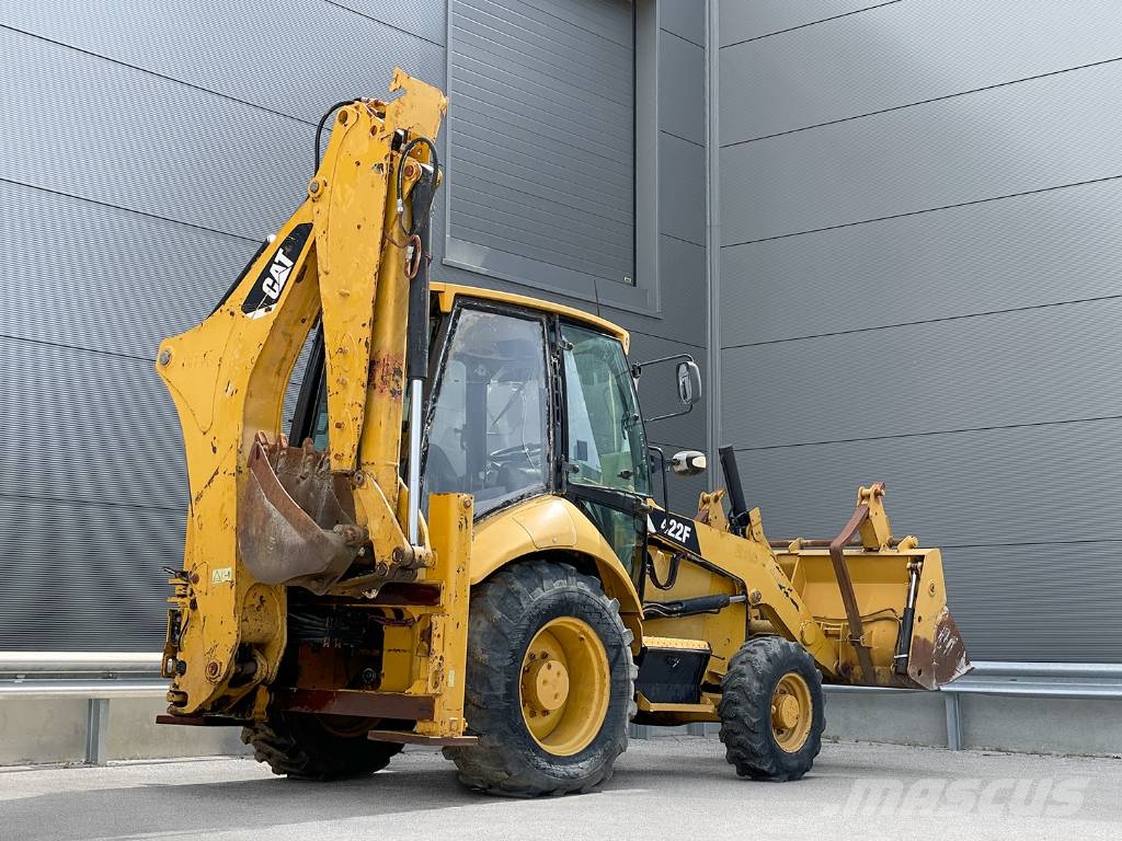 CAT 422 F TURBO Ekskavaatorlaadurid