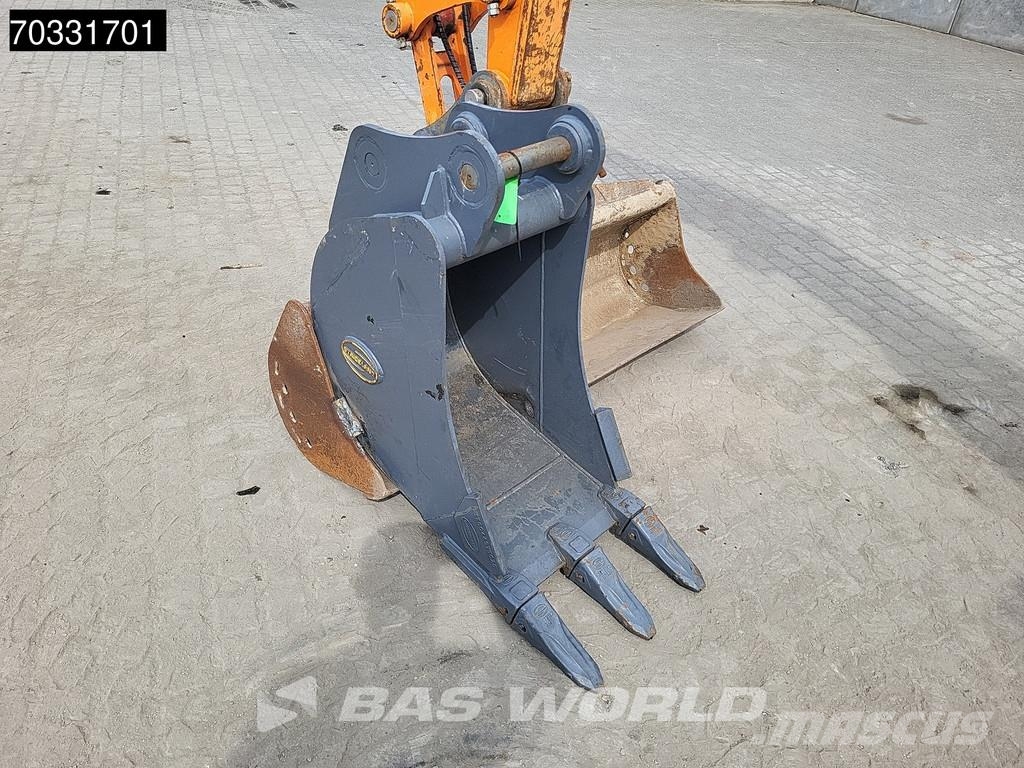 Doosan DX85 R-3 A/C - 2 Buckets Miniexcavadoras