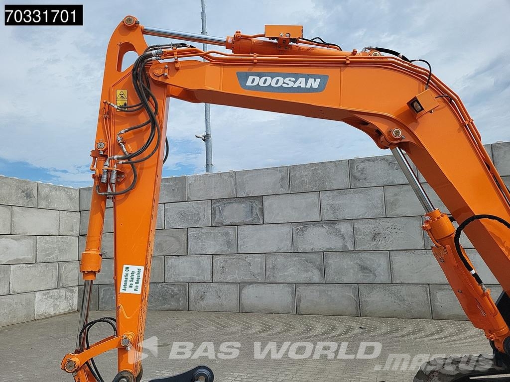 Doosan DX85 R-3 A/C - 2 Buckets Miniexcavadoras