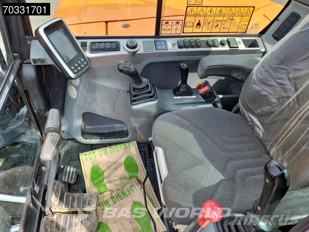 Doosan DX85 R-3 A/C - 2 Buckets Miniexcavadoras