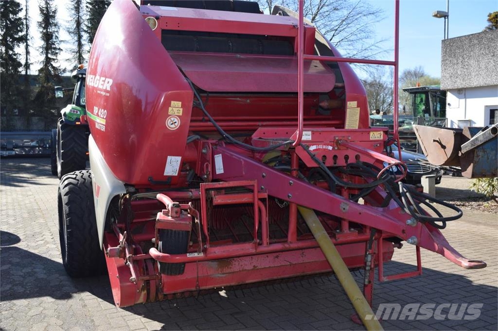 Welger RP 420 Master Balirke (okrogle bale)