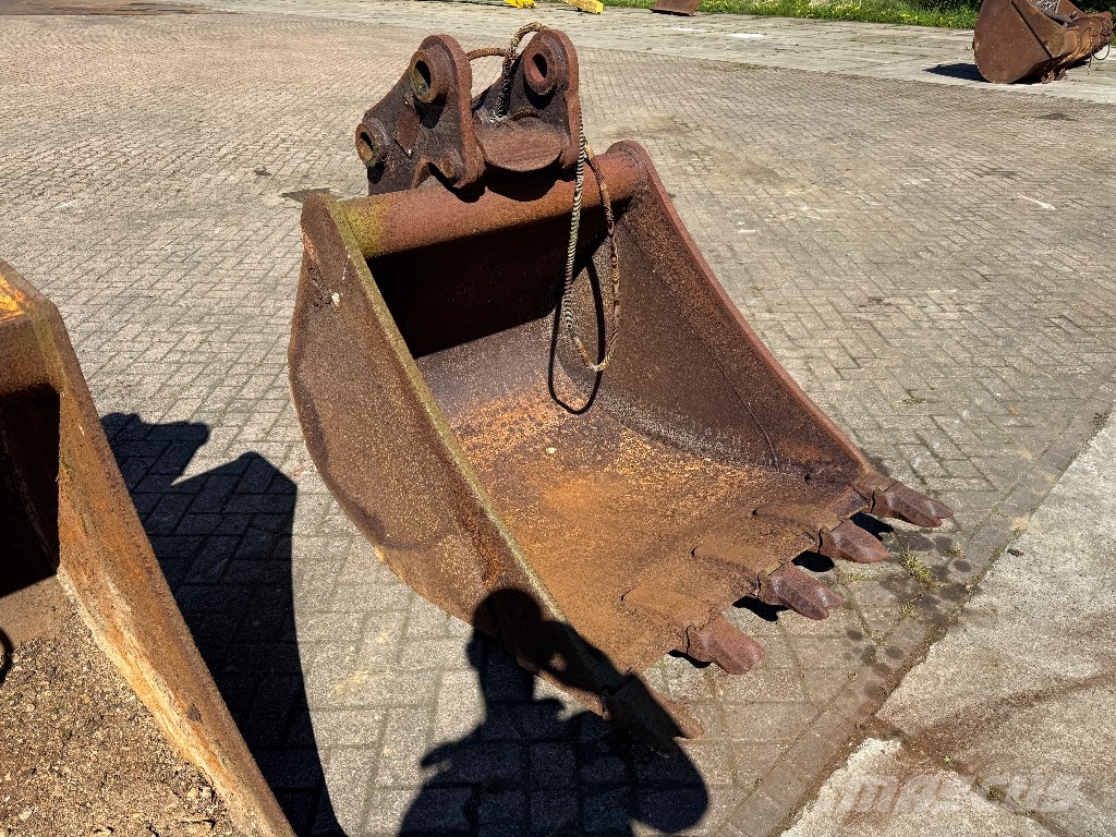 Bakken, buckets, löfels Digging, teeth buckets Buckets
