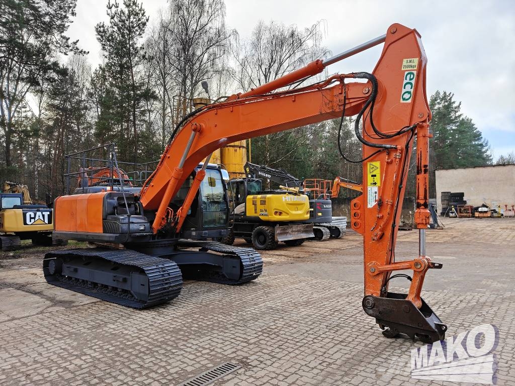 Hitachi ZX 210 LC-5B Rupsgraafmachines