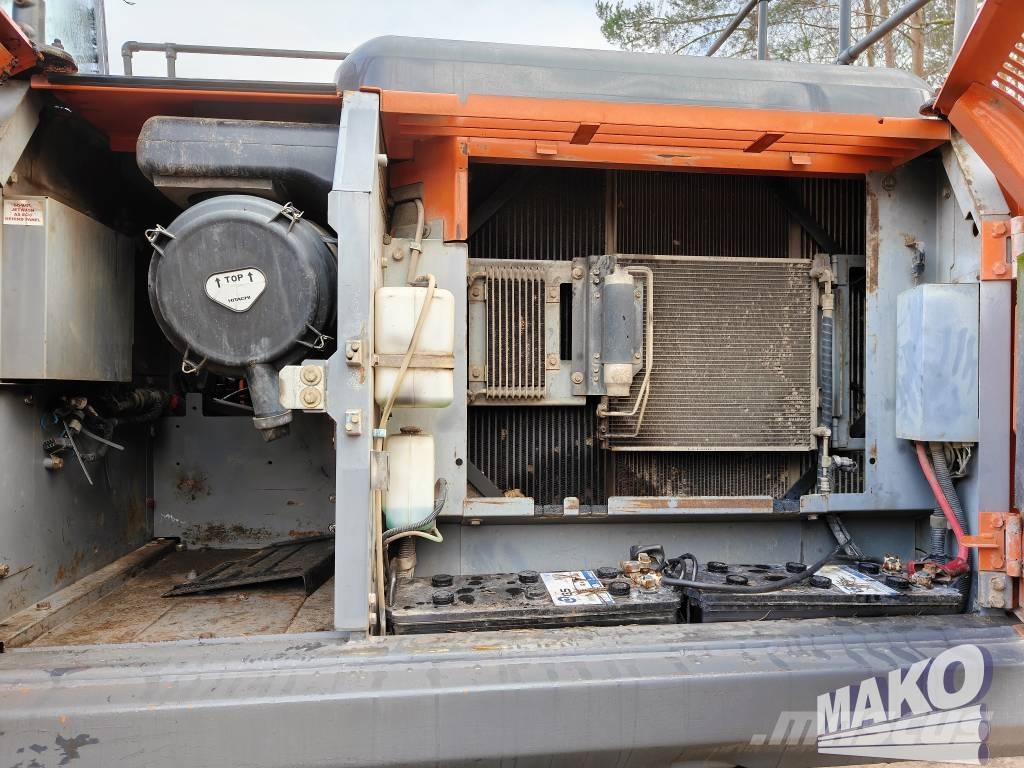 Hitachi ZX 210 LC-5B Rupsgraafmachines