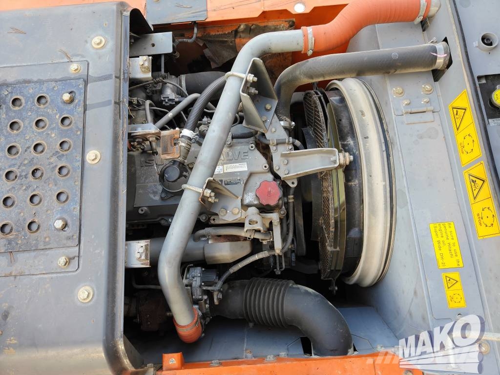 Hitachi ZX 210 LC-5B Rupsgraafmachines