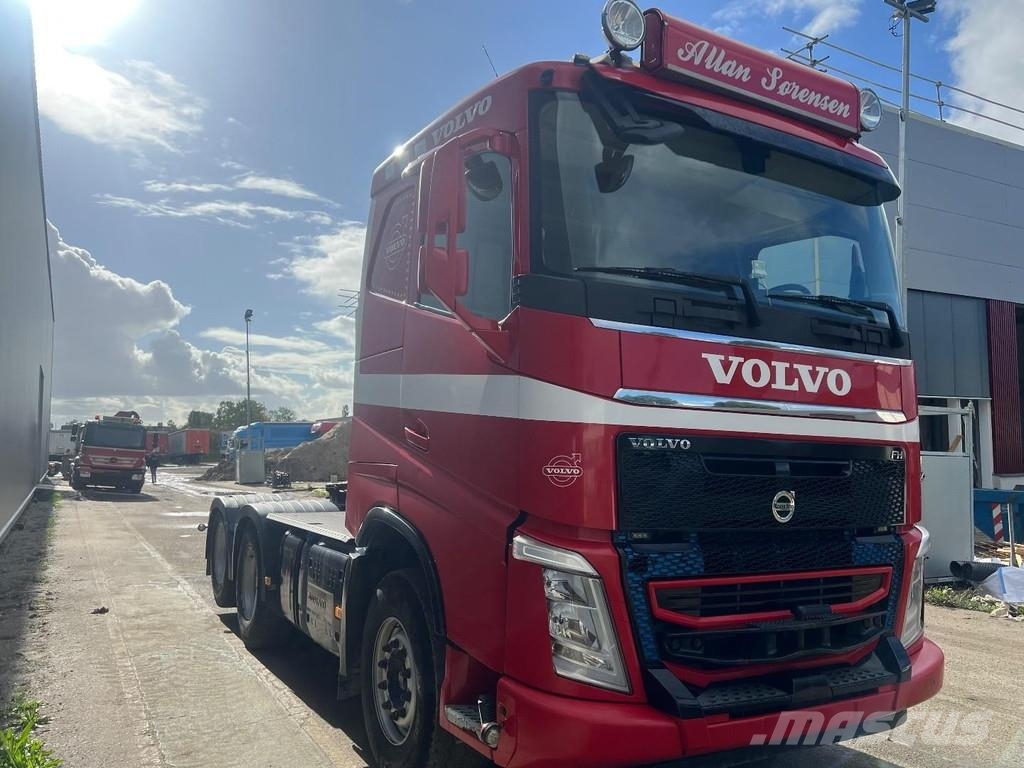 Volvo FH 540 6X4 EURO 6 + LIFTING AXLE Tegljači