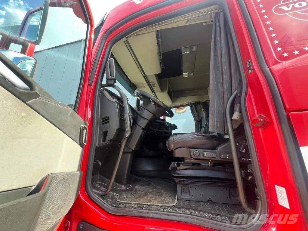Volvo FH 540 6X4 EURO 6 WITH LIFTING AXLE Trekkers