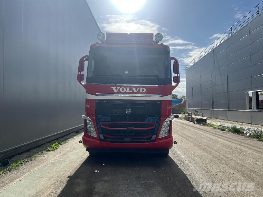 Volvo FH 540 6X4 EURO 6 WITH LIFTING AXLE Trekkers